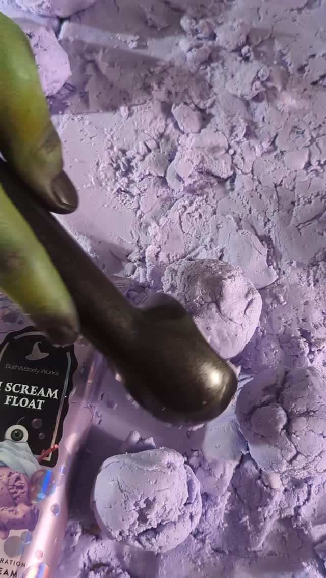 פרנקנשטיין מציג: נרות, סבוני ידיים ומוצרי טיפוח בניחוחות מסתוריים ועיצובים ייחודיים שיכניסו אתכם לאווירה המתאימה 👻 

הקולקציה זמינה בחנויות ובאתר.